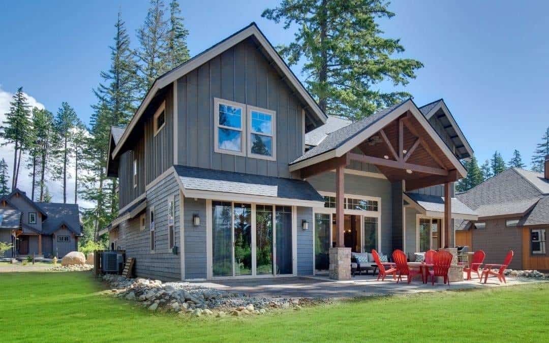 Exterior-Facelift-With-Siding-home-needs-facelift-Weaver-Exterior-Barrie