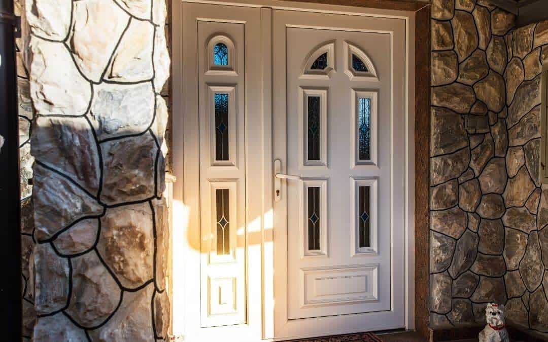 New-front-door-home-needs-facelift-Weaver-Exterior-Barrie