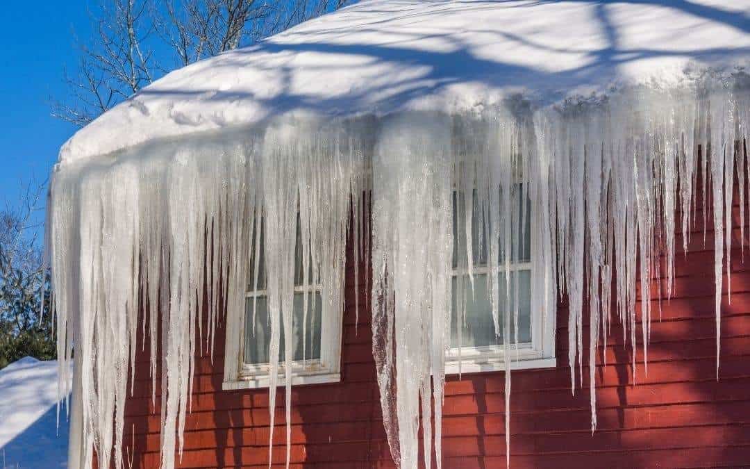 Ice Dams - Soffit And Fascia - Weaver Barrie Ice Dams - Soffit And Fascia - Weaver Exterior Remodeling Barrie Ontario