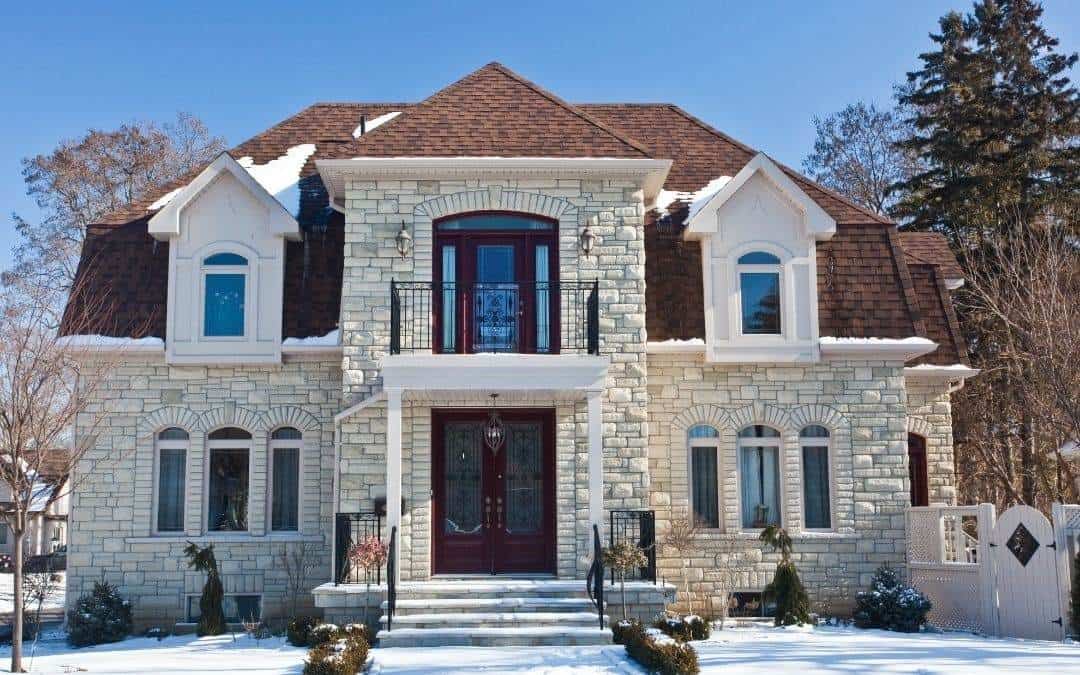 transitional-style-exterior-home-design-trends-Weaver-Barrie