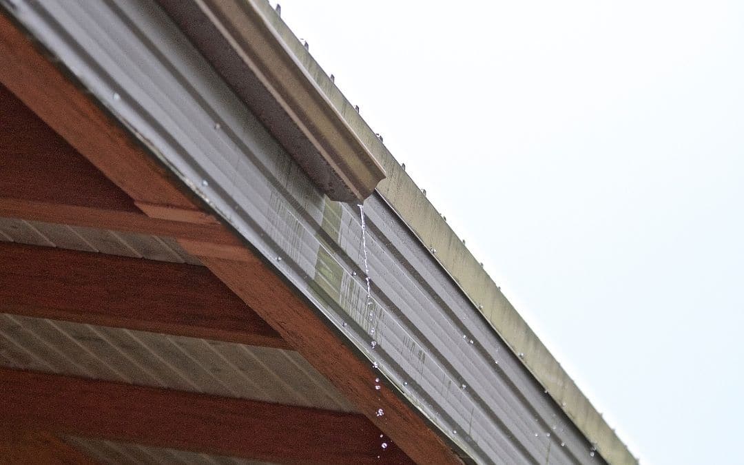 eavestroughs on resale home - Weaver Exterior eavestroughs on resale home