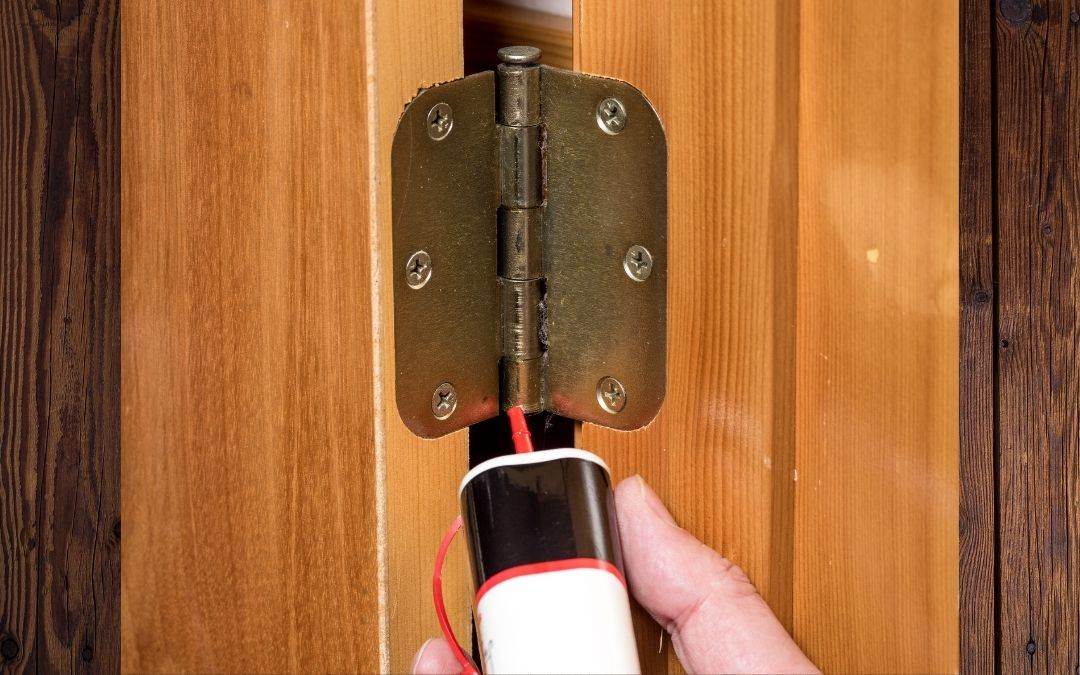 noisy-or-squeaky-doors-Weaver-Exterior-Remodeling