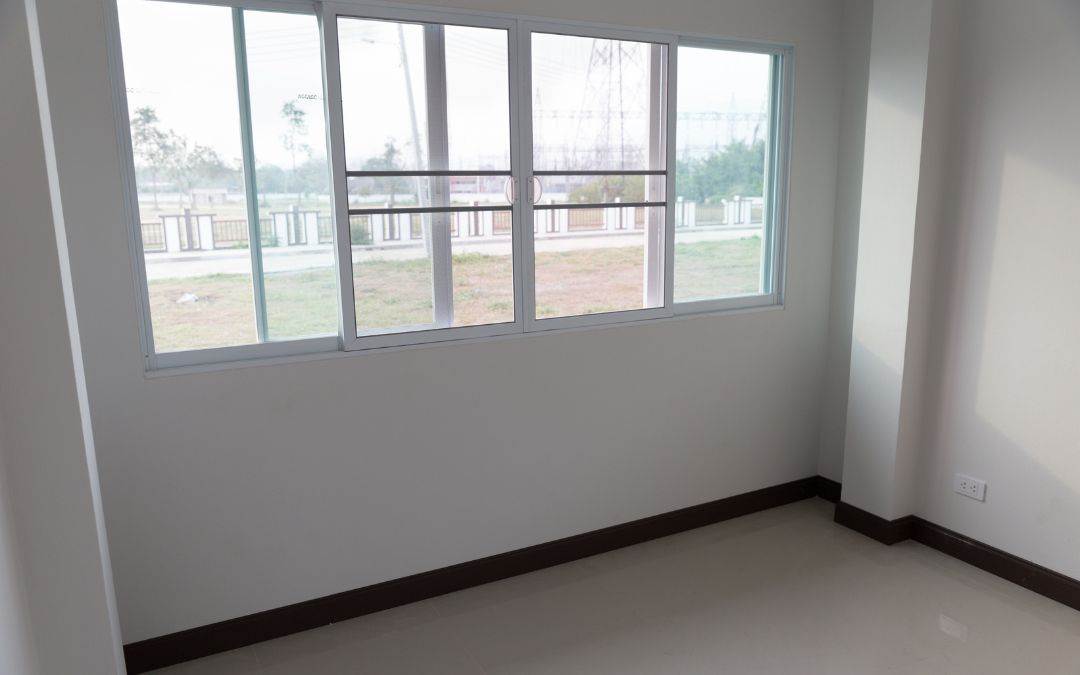 best-windows-for-small-rooms-with-small-outer-walls