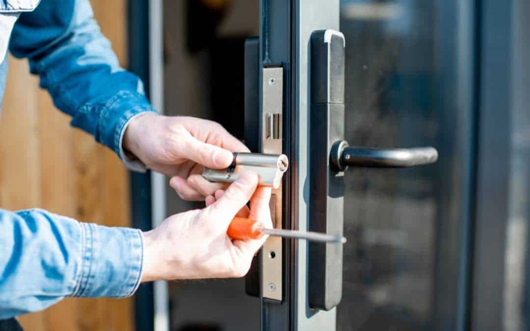 consider-door-security-when-choosing-the-best-exterior-doors-for-your-home