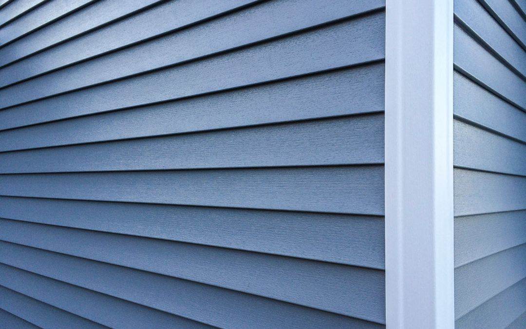 eco-friendly-ways-to-upgrade-your-home-exterior-invest-in-new-vinyl-siding